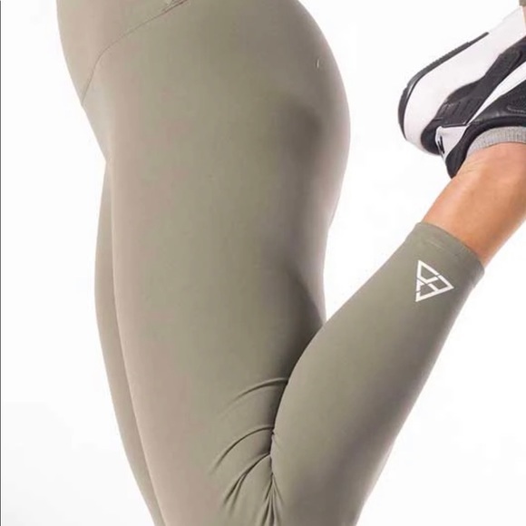 evolution athletics Pants - Evolution Athletics, Shaw Strength womens leggings, size large